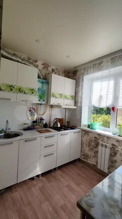 1-к. квартира, 31 м, 5/5 эт. - Фото 0