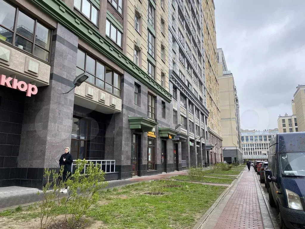 Помещение 120,3 кв.м в ЖК Времена года на Московском 73 - Фото 1