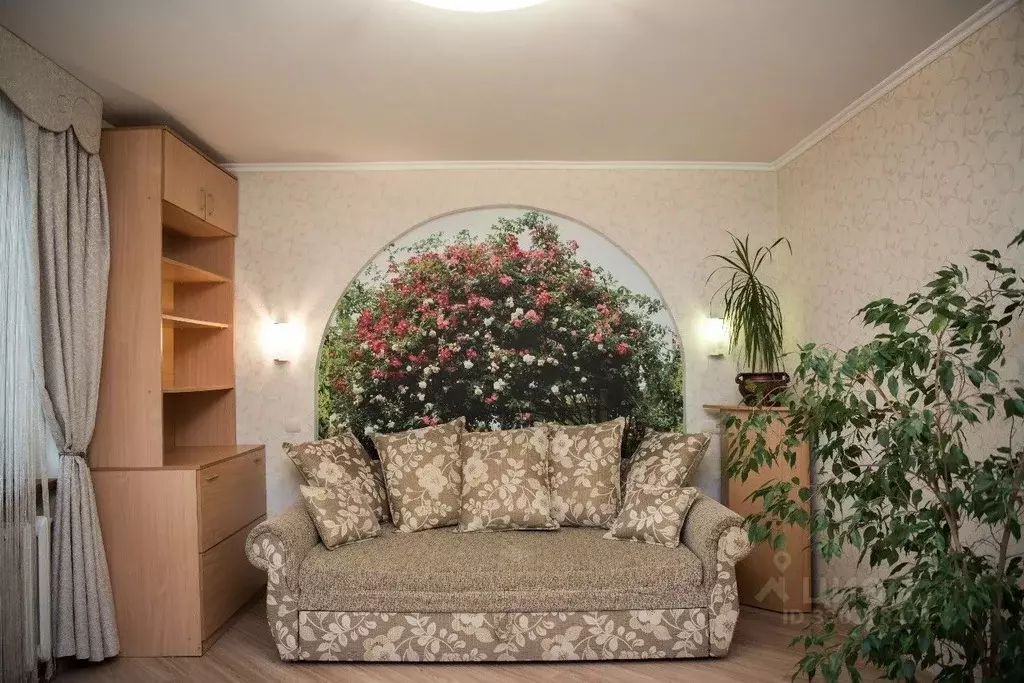2-к кв. Крым, Симферополь ул. Донская, 6 (50.9 м) - Фото 2