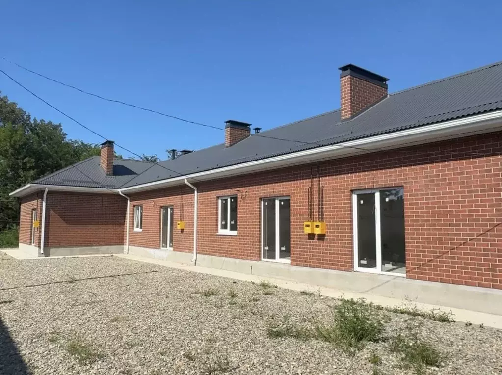 Таунхаус в Краснодарский край, Апшеронск Комсомольская ул. (48 м) - Фото 1