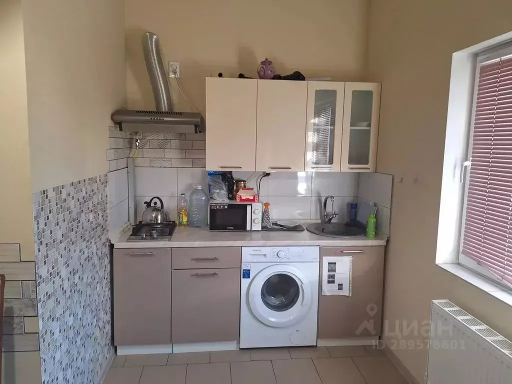 2-к кв. Крым, Симферополь ул. Механизаторов, 60 (67.0 м) - Фото 2