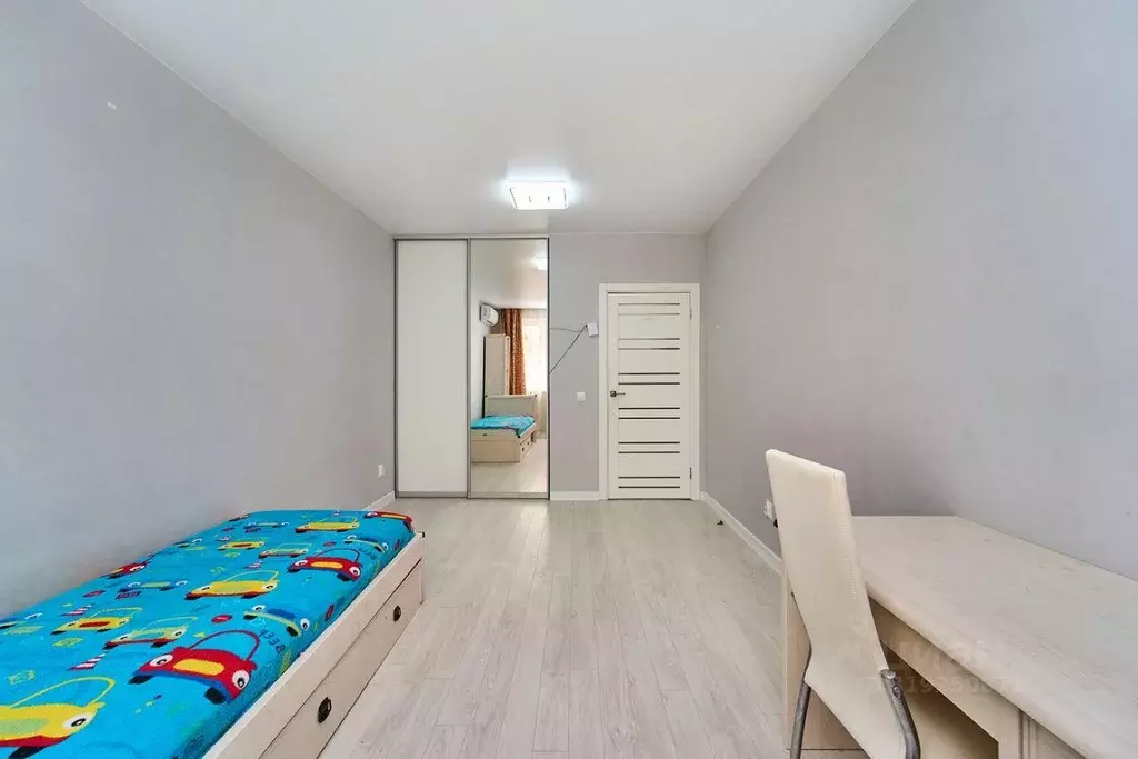 Квартира, 3 комнаты, 82.4 м - Фото 0