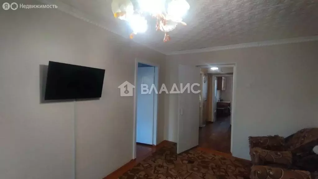 3-комнатная квартира: Белебей, улица Революционеров, 18 (60.7 м) - Фото 1