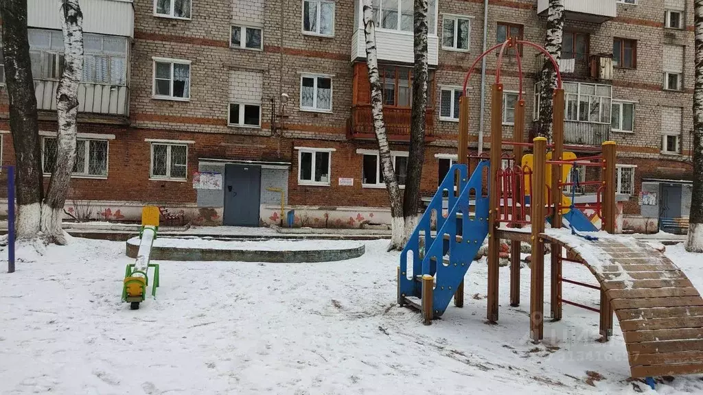 Комната Удмуртия, Ижевск Редукторный проезд, 19 - Фото 0
