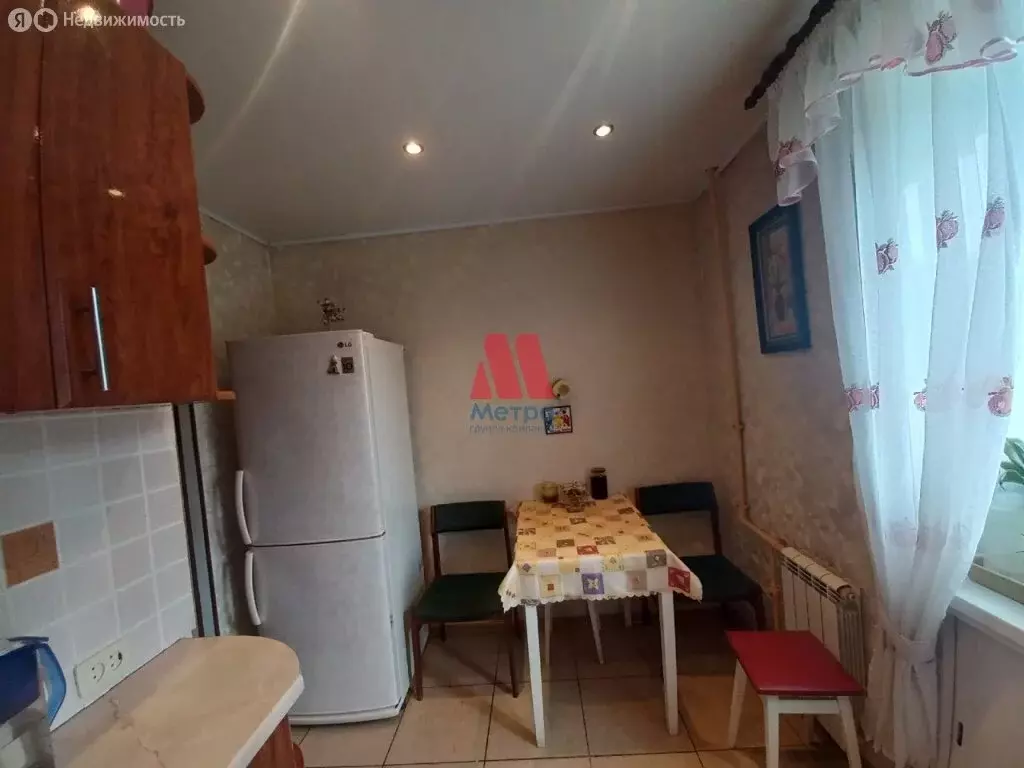 3-комнатная квартира: Рыбинск, улица Плеханова, 36 (56.8 м) - Фото 1