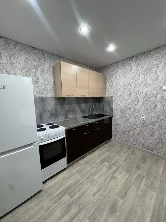 1-к. квартира, 27 м, 2/8 эт. - Фото 1