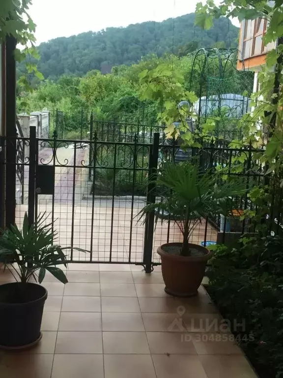 Коттедж в Краснодарский край, Сочи Звездная ул. (300 м) - Фото 1