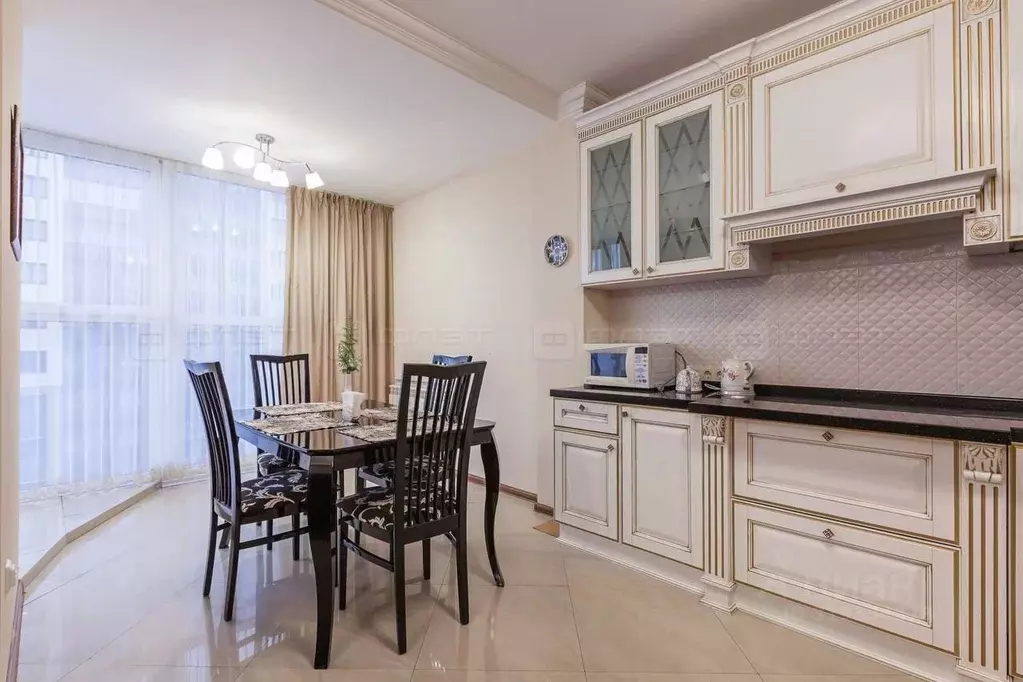 2-к кв. Татарстан, Казань ул. Вишневского, 29/48 (64.0 м) - Фото 0