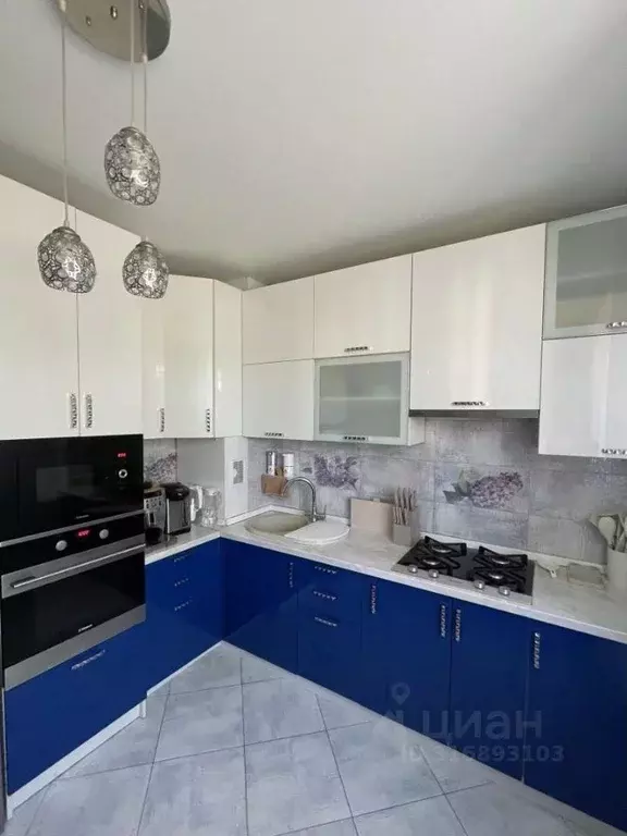2-к кв. Калининградская область, Гурьевск Степной пер., 17В (55.0 м) - Фото 0