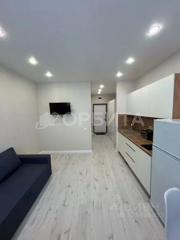 Студия Тюменская область, Тюмень Новгородская ул., 9Б (22.1 м) - Фото 1