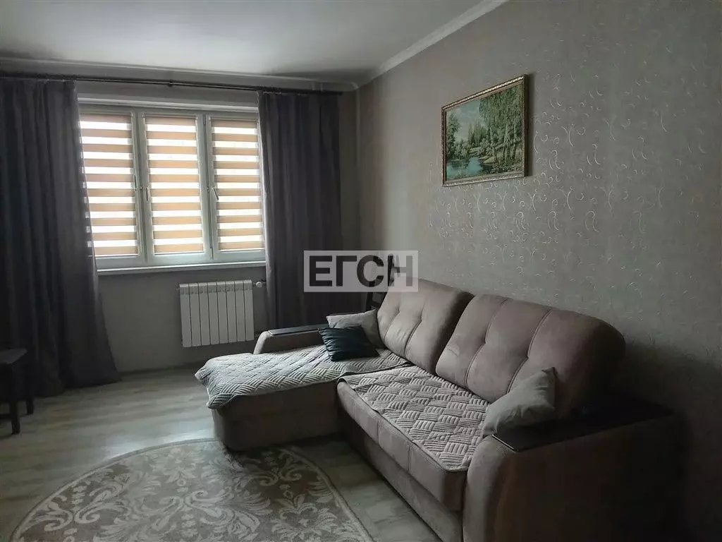 Продается 3-комнатная квартира - Фото 1