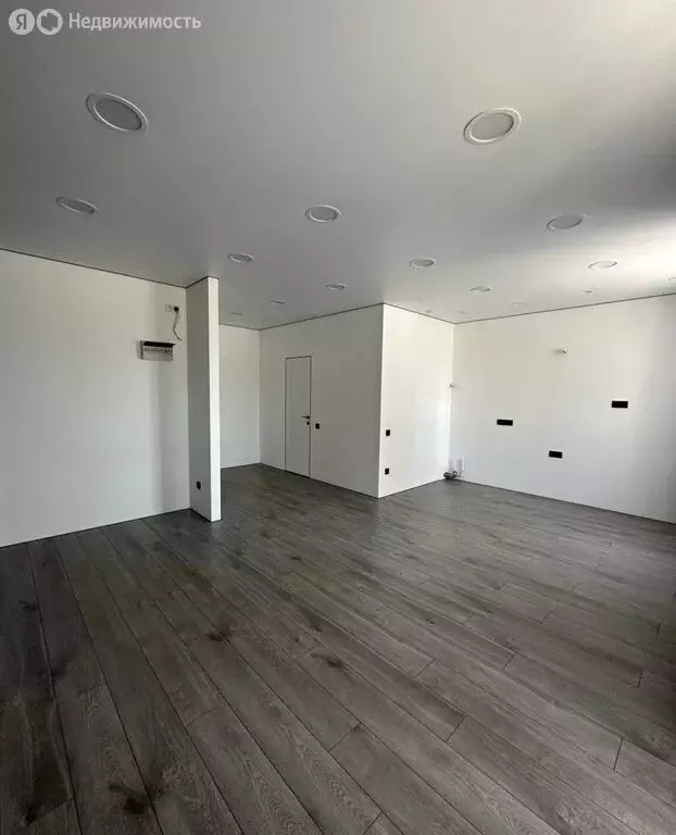 Квартира-студия: Волгоград, улица Степанищева, 2А (34.2 м) - Фото 1