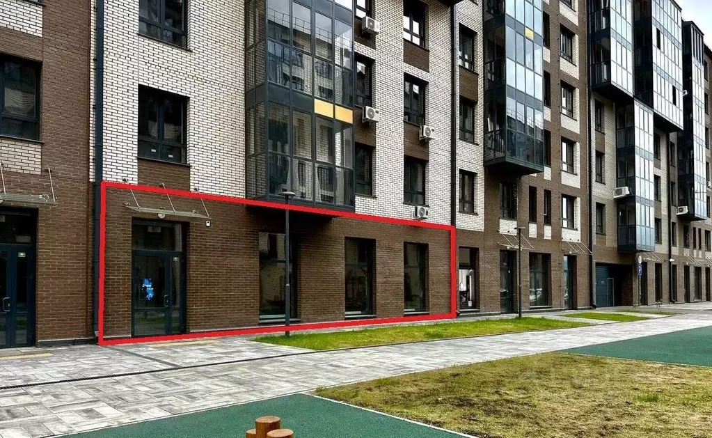 Помещение свободного назначения в Красноярский край, Красноярск ул. ... - Фото 0