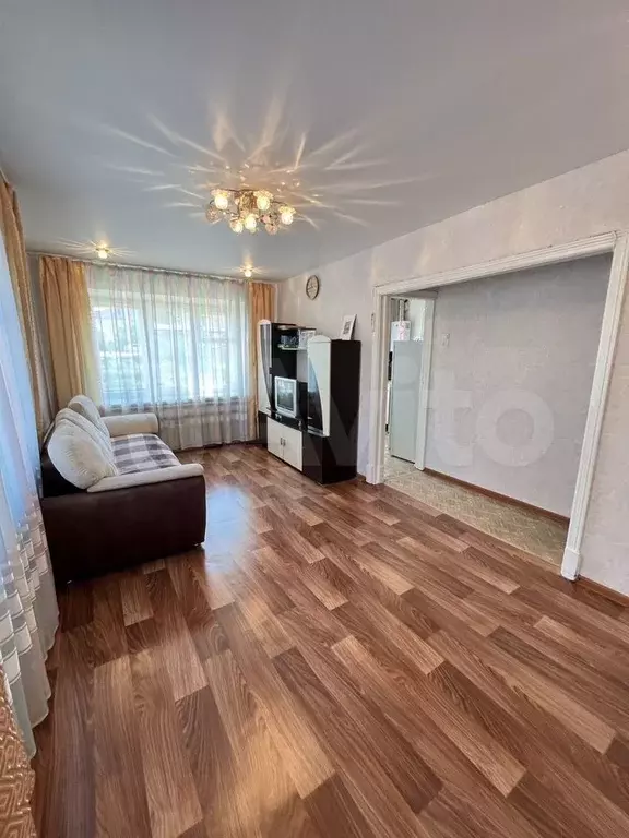 1-к. квартира, 31,6 м, 1/2 эт. - Фото 1