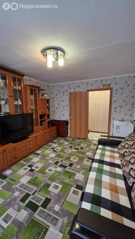 2-комнатная квартира: Миасс, улица 60 лет Октября, 12 (50 м) - Фото 2