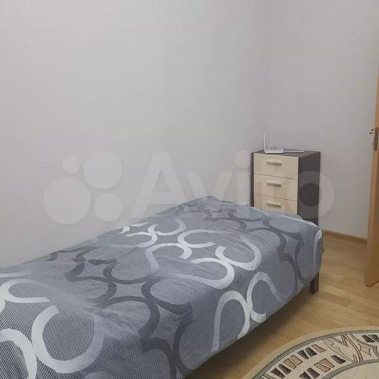 1-к. квартира, 40 м, 4/10 эт. - Фото 0