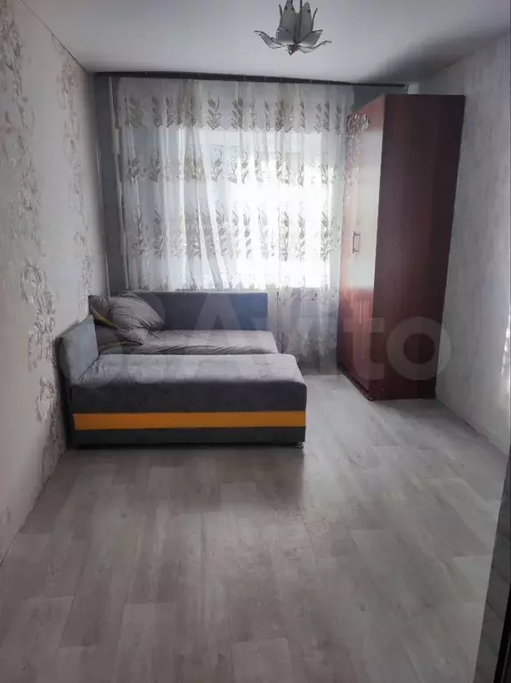 Комната 11 м в 4-к., 4/5 эт. - Фото 0
