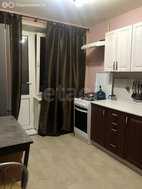 2-комнатная квартира: Медное, Совхозная улица, 5 (53 м) - Фото 0