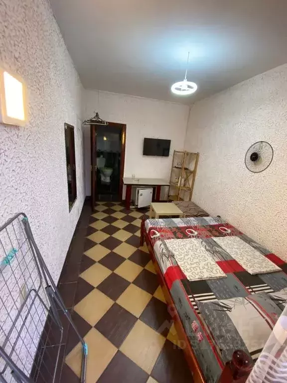 Комната Краснодарский край, Сочи Лазаревское жилрайон, ул. Павлова, 36 - Фото 0
