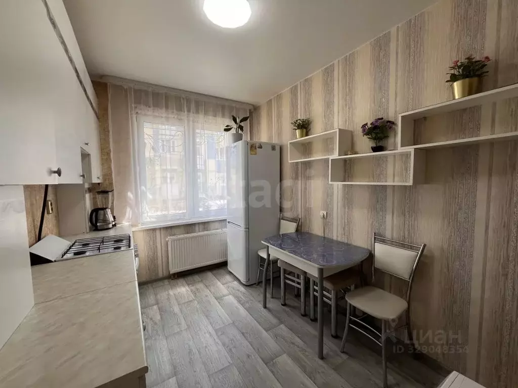 1-к кв. Омская область, Омск Верхнеднепровская ул., 269к4 (33.0 м) - Фото 1