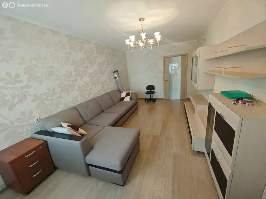 4-комнатная квартира: Уфа, улица Маршала Жукова, 2/6 (90.9 м) - Фото 1