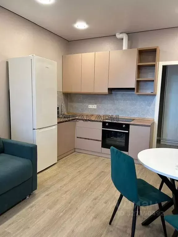 2-к кв. Красноярский край, Красноярск наб. Южная, 12 (45.0 м) - Фото 1