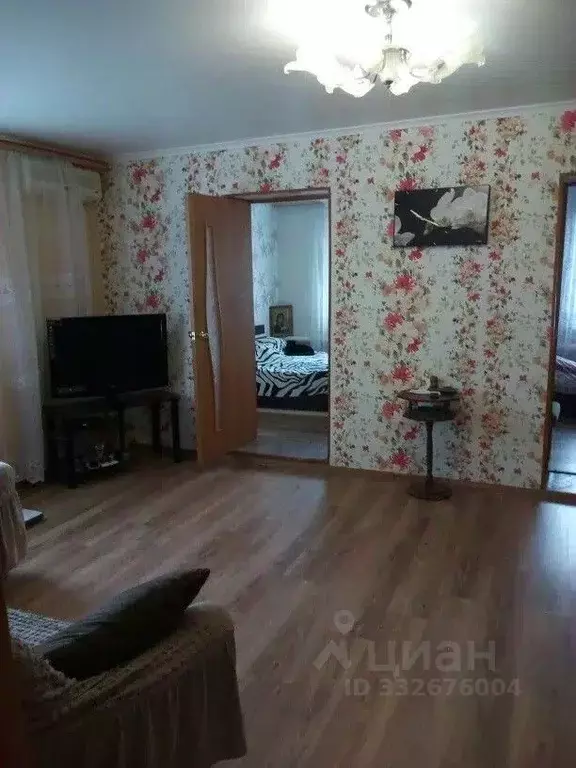 3-к кв. Краснодарский край, Темрюк ул. Калинина, 109/1 (65.7 м) - Фото 1