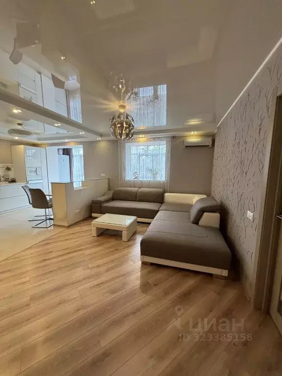 3-к кв. Саратовская область, Энгельс Петровская ул., 88 (72.3 м) - Фото 1