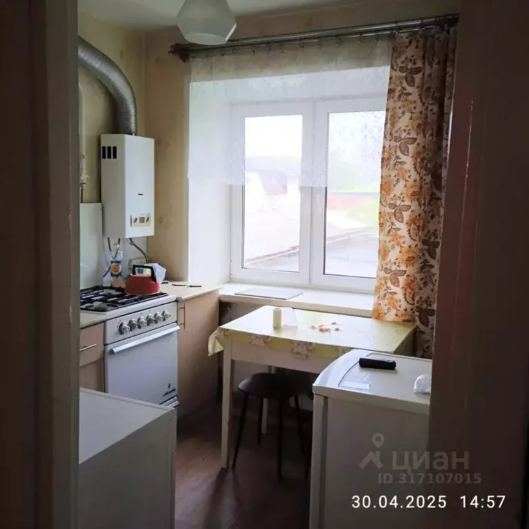 1-к кв. Самарская область, Сызрань ул. Кирова, 74А (34.0 м) - Фото 1