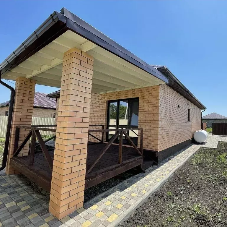 Дом в Краснодарский край, Краснодар ул. Карельская (97 м) - Фото 2