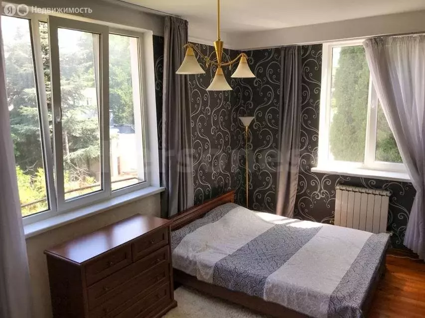 3-комнатная квартира: Севастополь, Ялтинская улица, 7А (74 м) - Фото 1