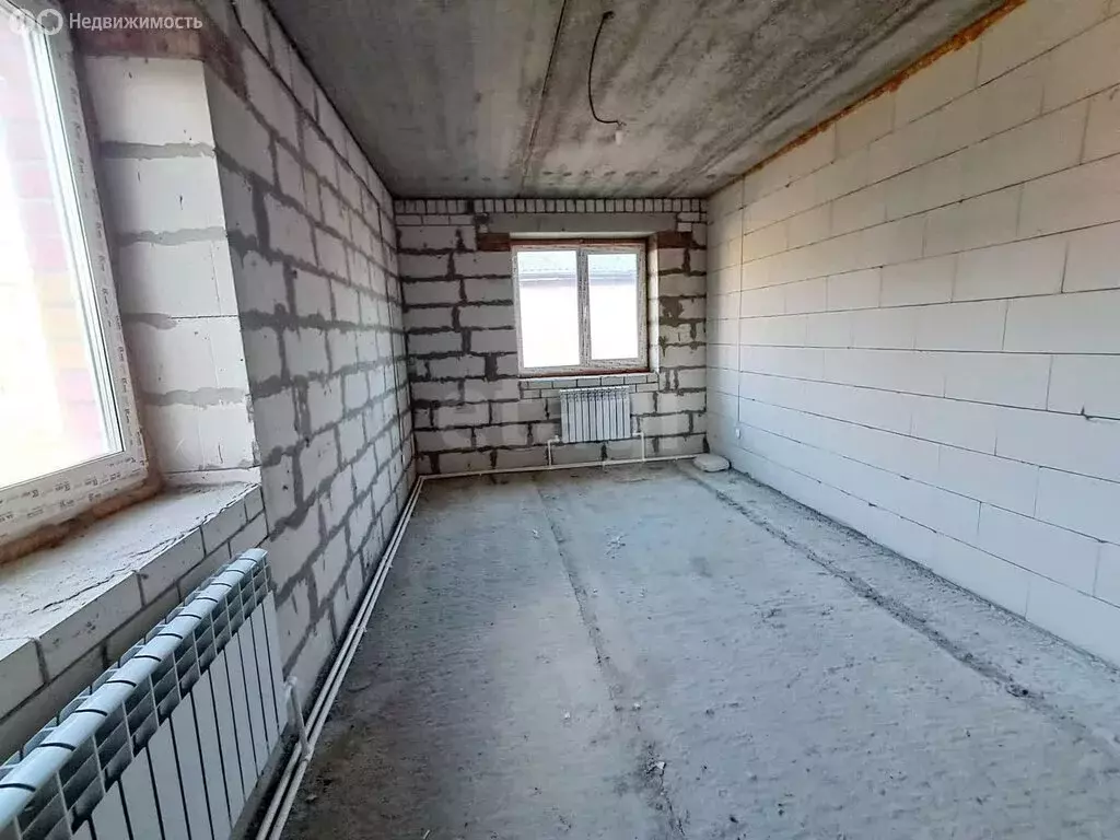 2-комнатная квартира: Октябрьский, 13А (61 м) - Фото 0