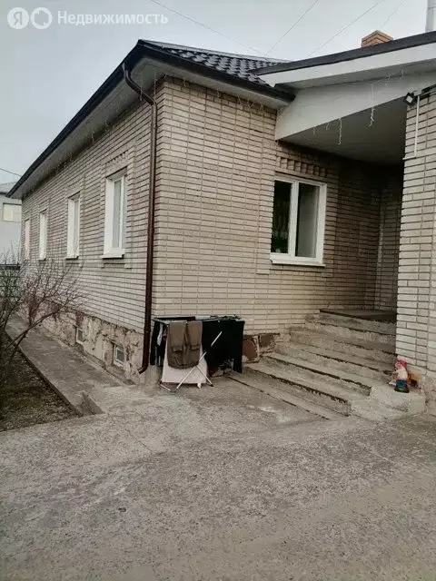 Дом в Минусинск, улица Метёлкина (400 м) - Фото 2