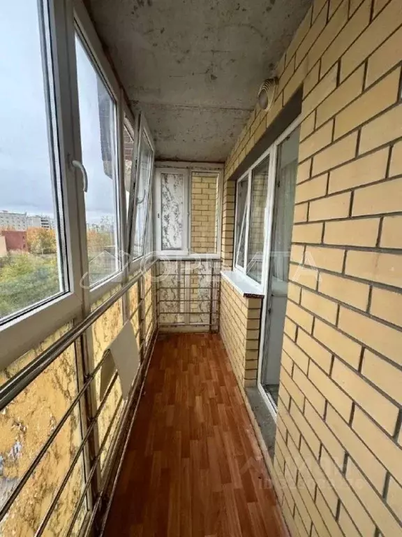 Студия Тюменская область, Тюмень Микрорайон мыс, ул. Судоремонтная, ... - Фото 1