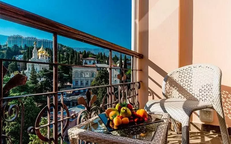 2-к кв. Крым, Ялта ул. Морская, 3А (85.0 м) - Фото 2