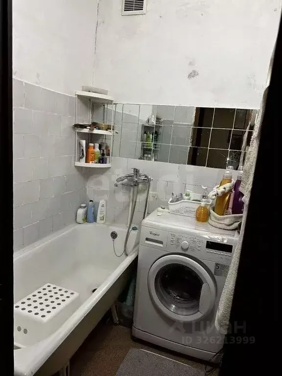 2-к кв. Омская область, Омск просп. Мира, 157 (44.8 м) - Фото 1