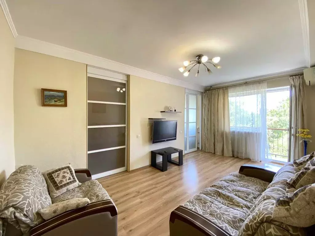 3-к кв. Севастополь ул. Ефремова, 14 (54.7 м) - Фото 1