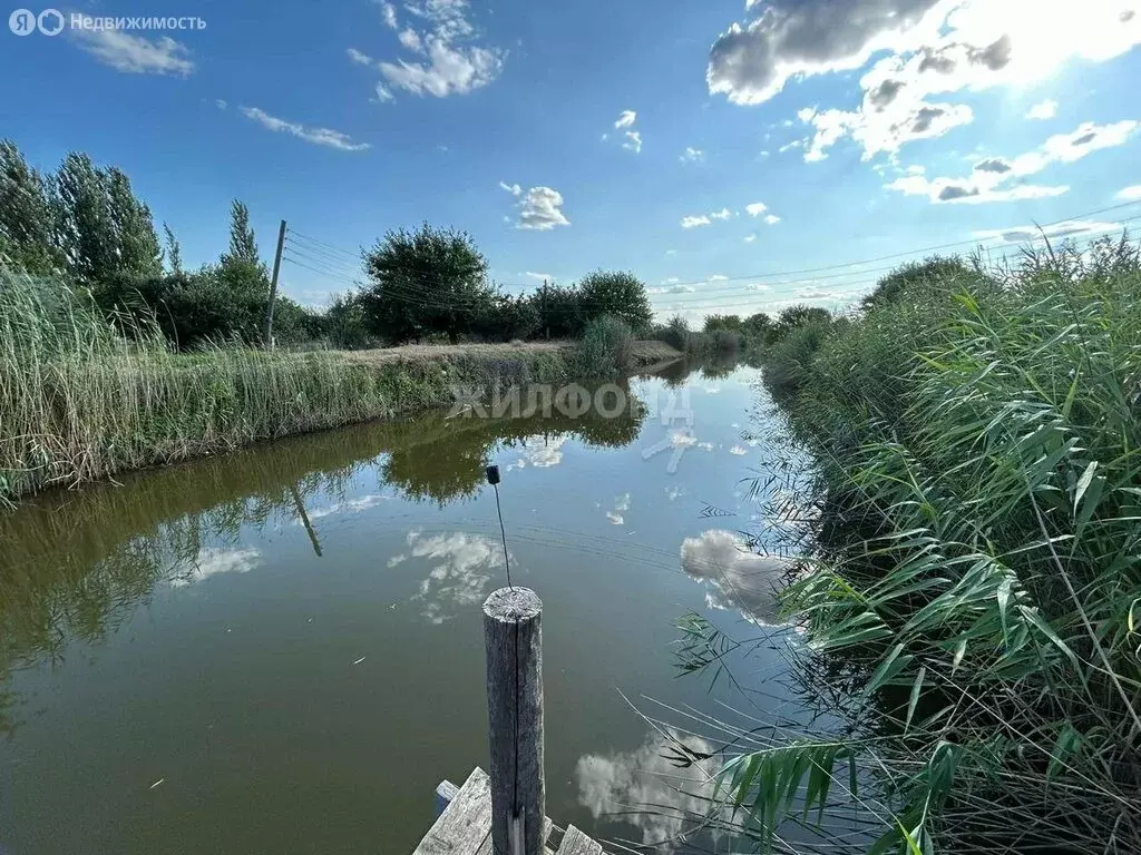 Дом в Наримановский район, село Новокучергановка, Свободная улица (105 ... - Фото 0