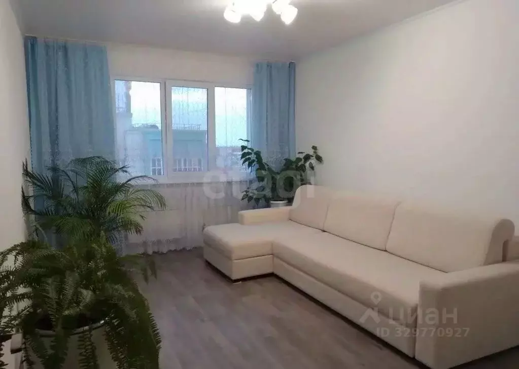 3-к кв. Алтайский край, Барнаул ул. Гущина, 150/24 (65.5 м) - Фото 0