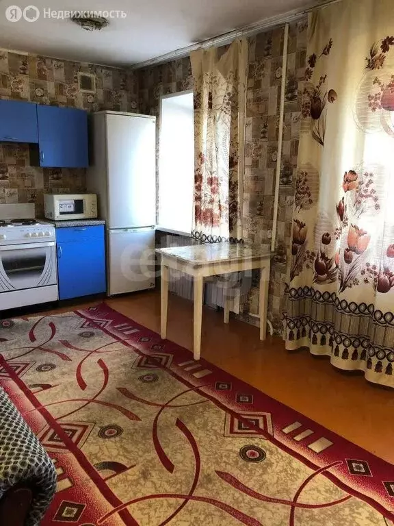 1-комнатная квартира: Черногорск, улица Дзержинского, 18 (30 м) - Фото 1