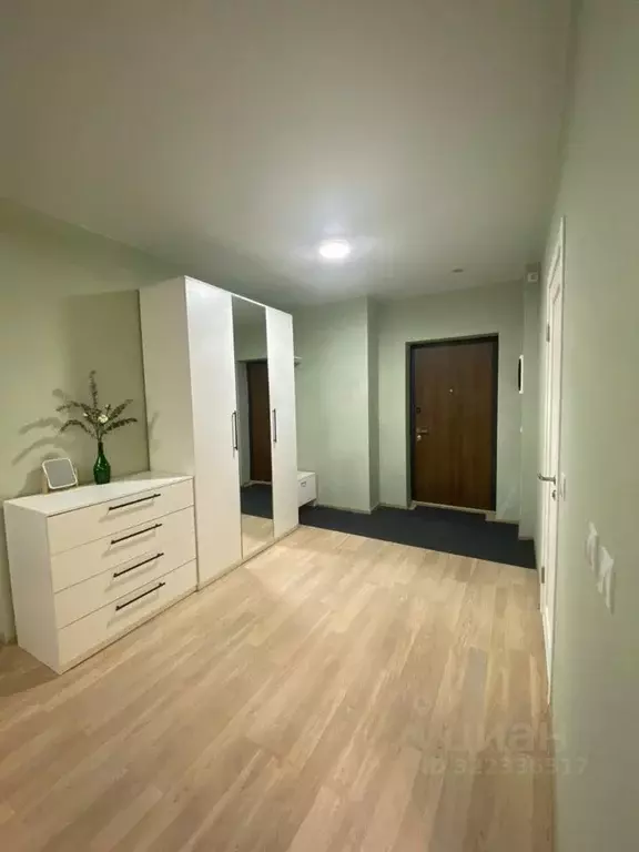 Студия Свердловская область, Екатеринбург ул. Азина, 25 (35.2 м) - Фото 2