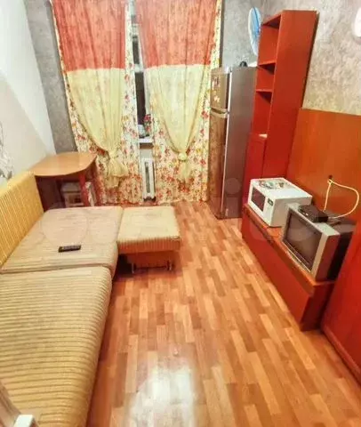 Комната 12 м в 6-к., 2/5 эт. - Фото 0