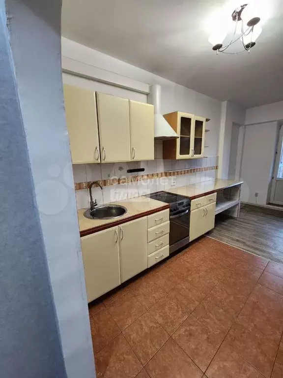 1-к. квартира, 42,5 м, 2/9 эт. - Фото 0