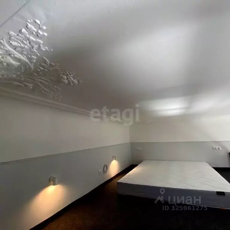 Комната Санкт-Петербург 8-я Васильевского острова линия, 75 (26.8 м) - Фото 1