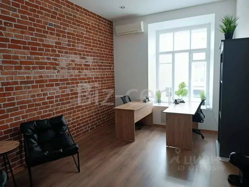 Офис в Москва Тверская ул., 12С7 (17 м) - Фото 1