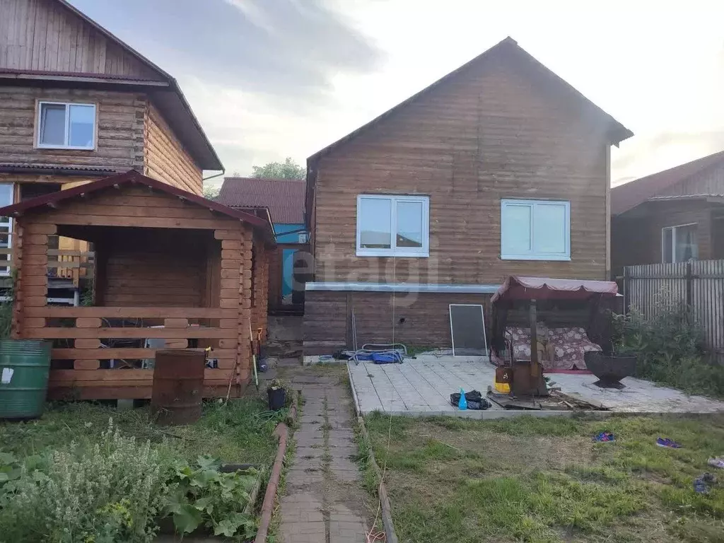 Дом в Омская область, Омск ул. 3-я Островская, 108 (92 м) - Фото 0