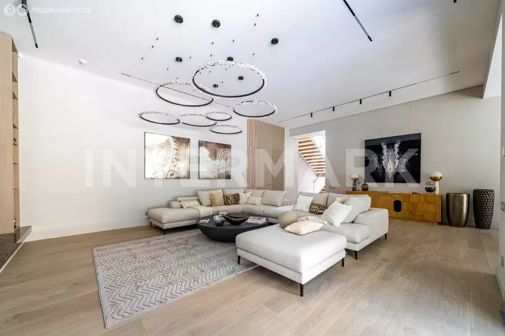 Дом в Одинцовский городской округ, КП Маслово парк, 15 (380 м) - Фото 1