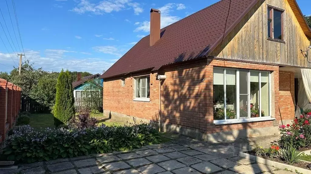 Дом в Смоленская область, Сычевский муниципальный округ, д. Вараксино ... - Фото 1