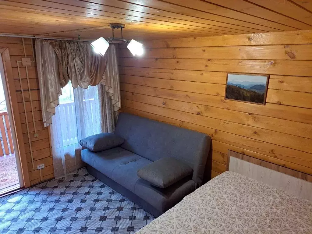 Комната Алтай, Чемальский район, с. Чемал Восточная ул., 3 - Фото 1