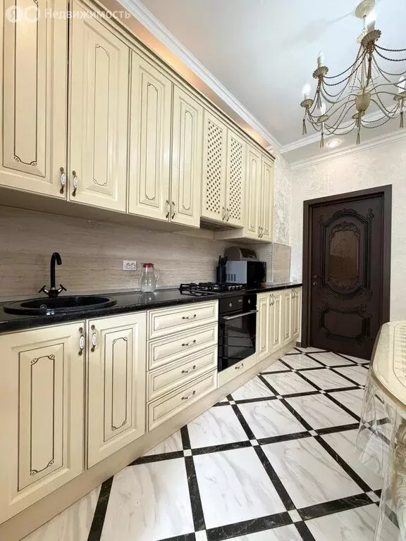 3-комнатная квартира: Нальчик, улица Байсултанова, 35Б (90.5 м) - Фото 2